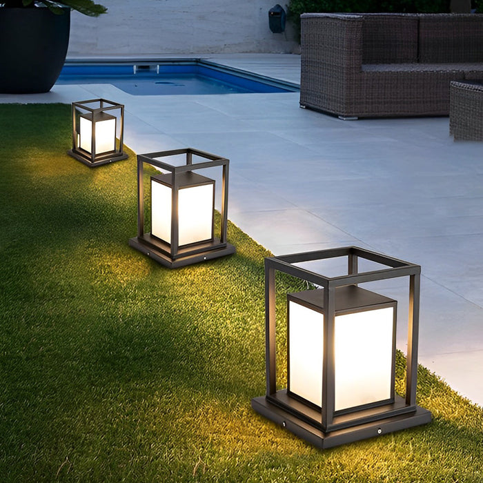 Solar-powered Terrace Lamp