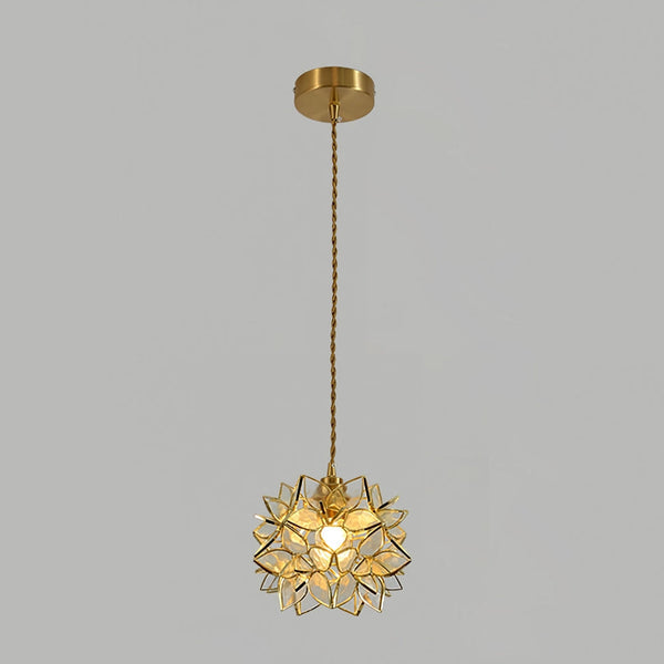 Atmospheric Hanging Lamp With A Modern Design