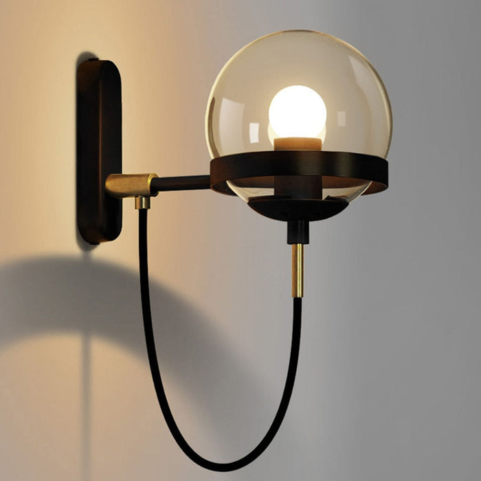 Hoskulle Wall Lamp