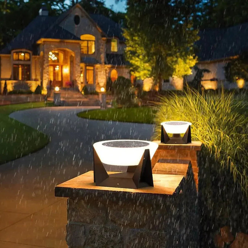 Landinglight | Luxury Outdoor Solar Energy Lamp