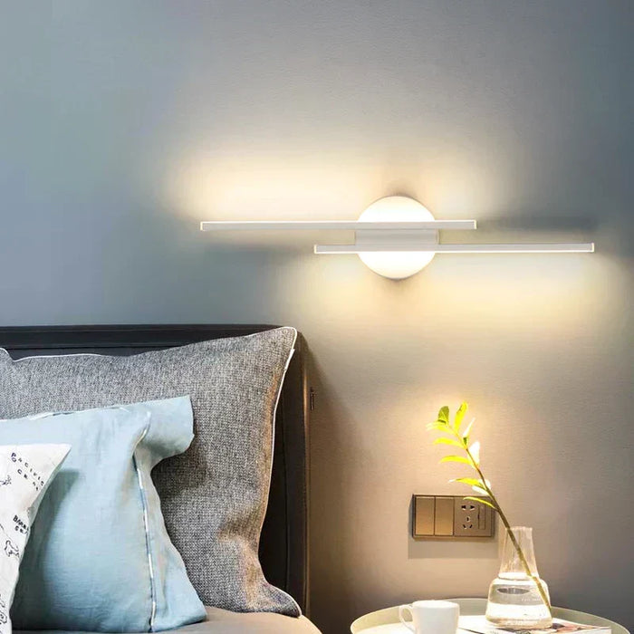 Modern and Harmonious Atmosphere Wall Lamp