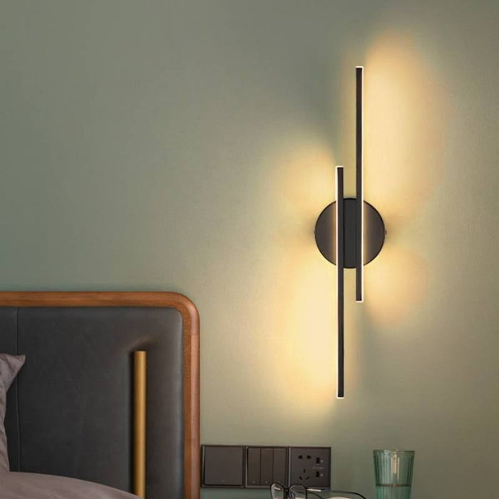 Modern and Harmonious Atmosphere Wall Lamp