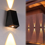 Solar-powered LED wall lamp